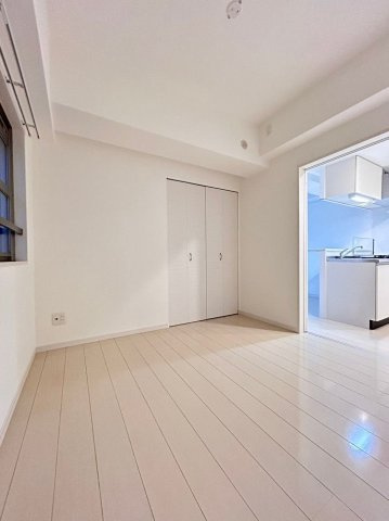 ラファセルフィーナ天神の居間・リビング