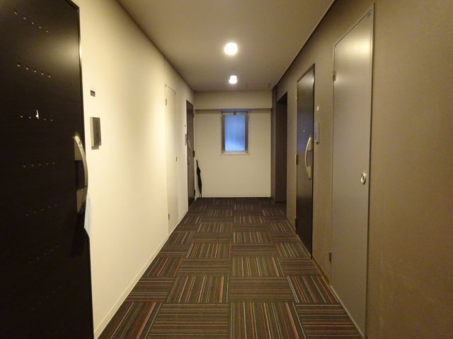 ラファセルフィーナ天神の玄関