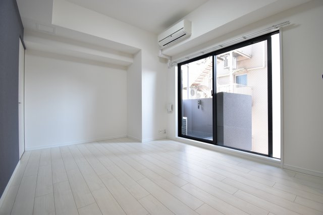 S-RESIDENCE難波Brillerの居間・リビング