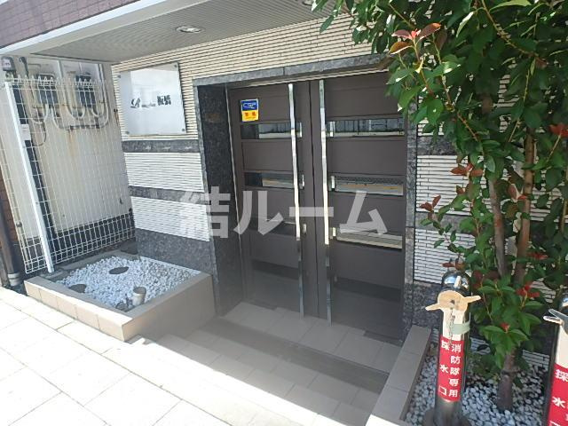 板橋区坂下３丁目の賃貸マンションのエントランス