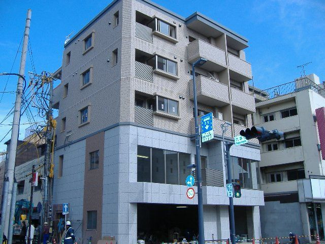 アリッサム六本松の外観