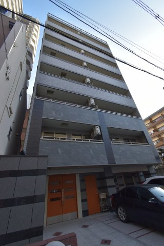 ルミエール難波の外観