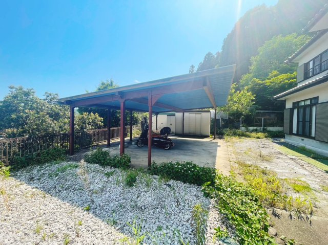 那珂川町馬頭　中古住宅の駐車場