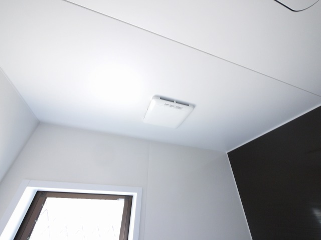 三宅町屏風戸建ての設備|乾燥機