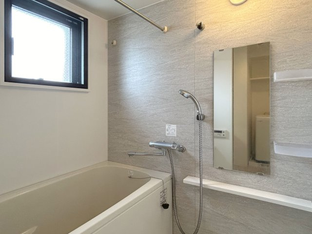 アガスティーア薬院の浴室