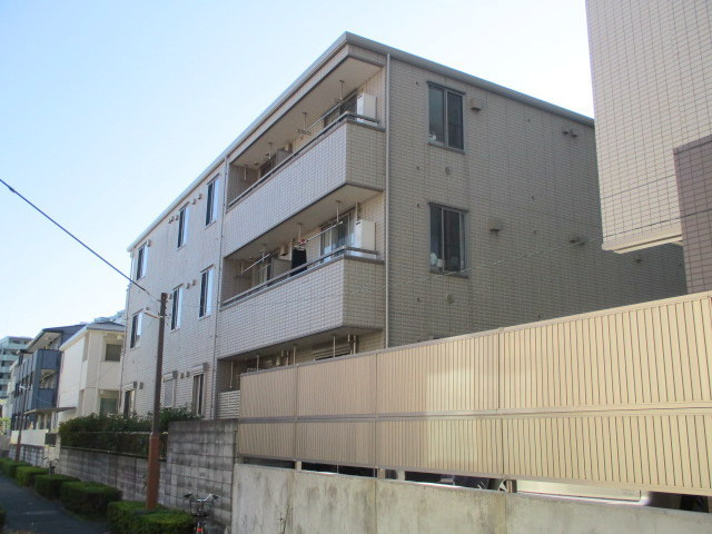 エクレールＢ棟の外観|★駅または物件現地お待ち合わせでのご案内も可能です★