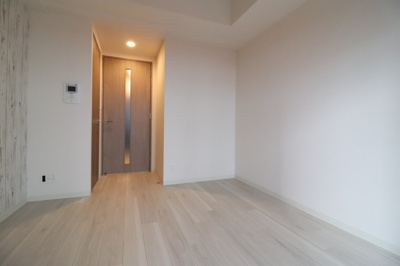 【洋室】 | プレサンス塚本ベラビィ