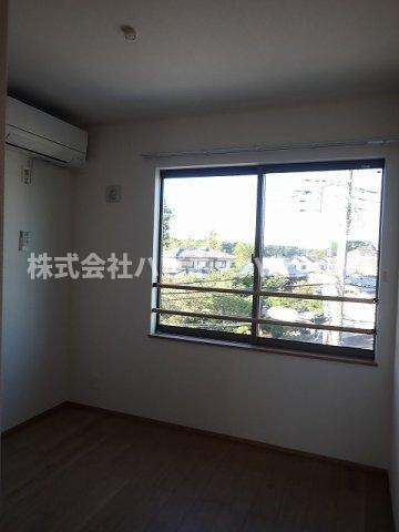 ボヌールメゾンAの洋室