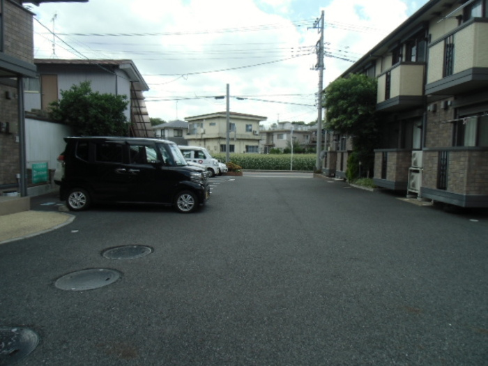 カトルセゾン Ａの駐車場|駐車場