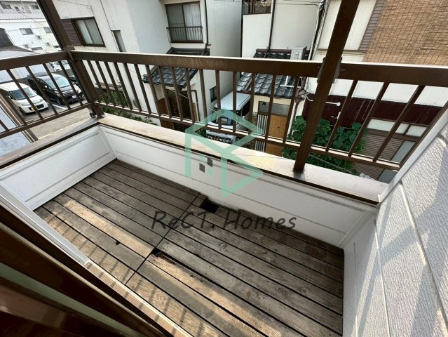 楠町戸建てのバルコニー