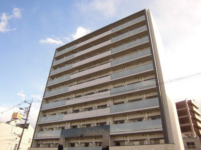 アドバンス大阪ドーム前アヴェニール