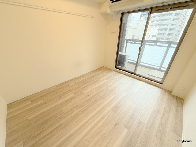 プレサンス新町ウィズ ジョイ 仲介手数料無料の寝室