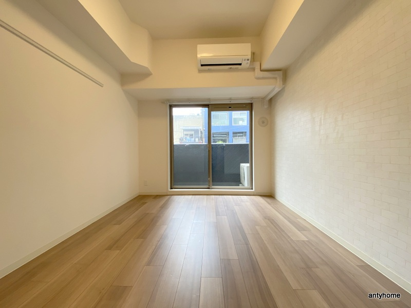 プレサンス堺筋本町駅前シェル　仲介手数料無料の居間・リビング