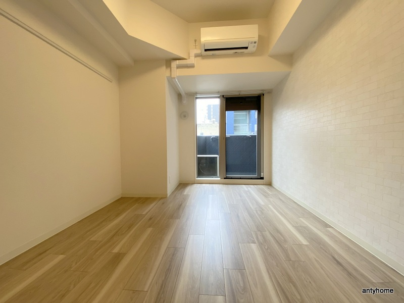 プレサンス堺筋本町駅前シェル　仲介手数料無料の居間・リビング