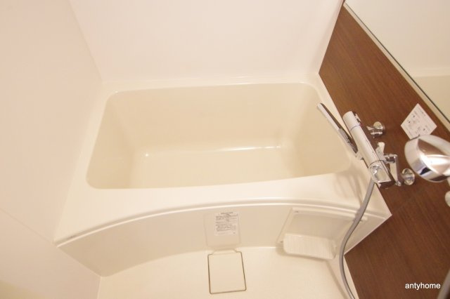 スプランディッド難波SOUTH 仲介手数料無料の浴室