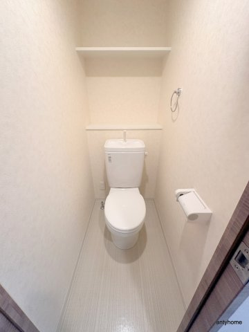 プレサンス難波幸町 仲介手数料無料のトイレ