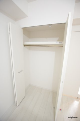 La Douceur梅田West　仲介手数料無料の収納