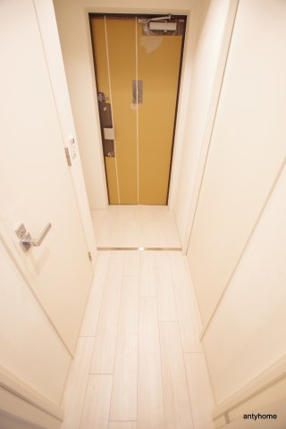 La Douceur梅田West　仲介手数料無料の玄関