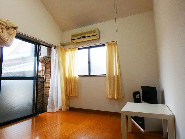 ファミール吉塚の内装