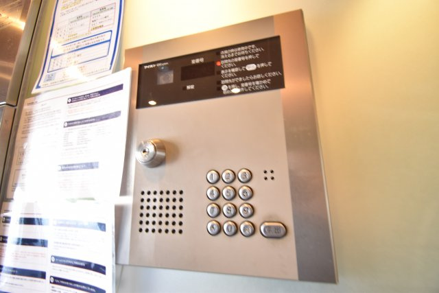 Blue　Bee桜川駅前のセキュリティ