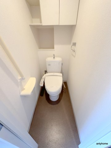 グランルージュ谷町六丁目　仲介手数料無料のトイレ