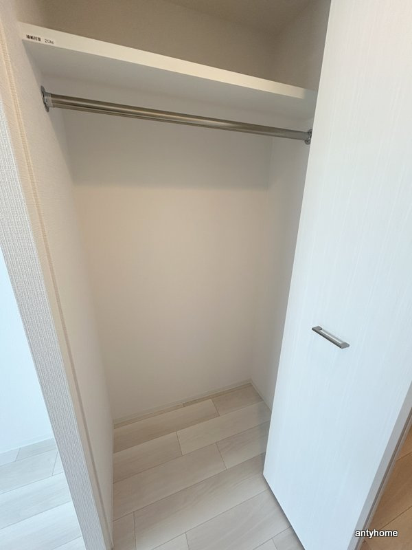 エスリードザグラン大阪ノース　仲介手数料無料の収納