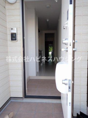 ボヌールメゾンAの玄関