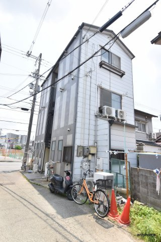 ベルべデーレ　仲介手数料無料の外観