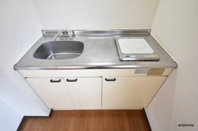 ベルべデーレ　仲介手数料無料のキッチン