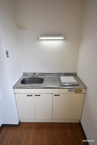 ベルべデーレ　仲介手数料無料のキッチン