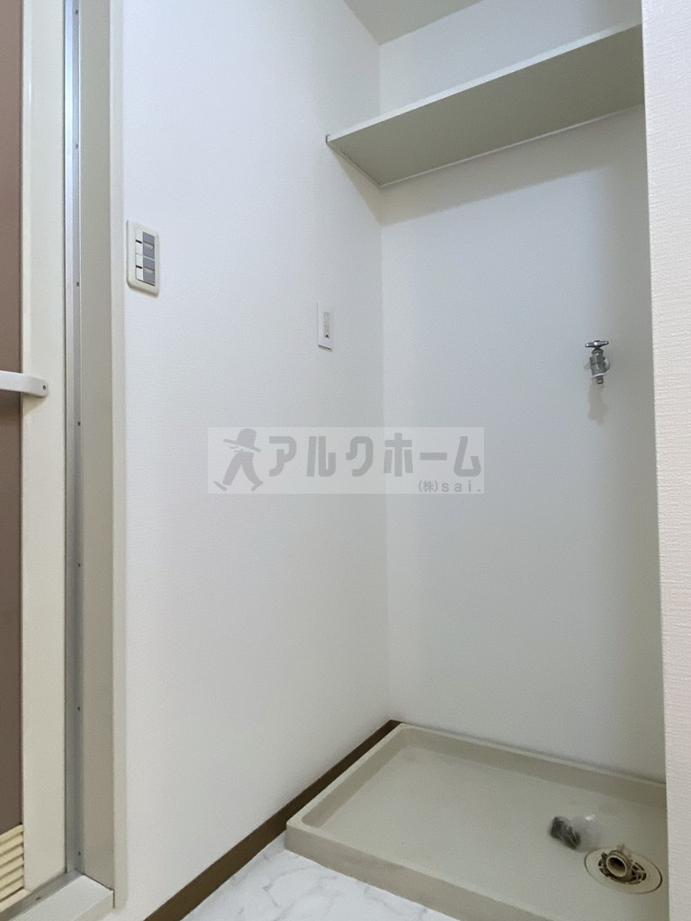 ニューリバーサイド八尾南D棟の洗面所