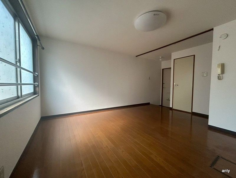 吉田ビル　仲介手数料無料の洋室