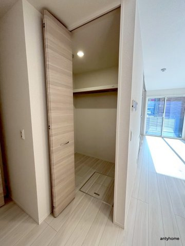 ラパーチェ江坂2の収納