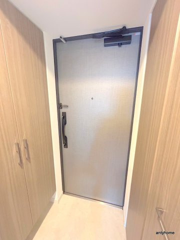 S-RESIDENCEドーム前千代崎　仲介手数料無料の玄関