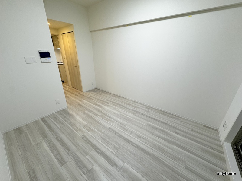 エスリードレジデンス大阪谷町ザマークス　仲介手数料無料の洋室