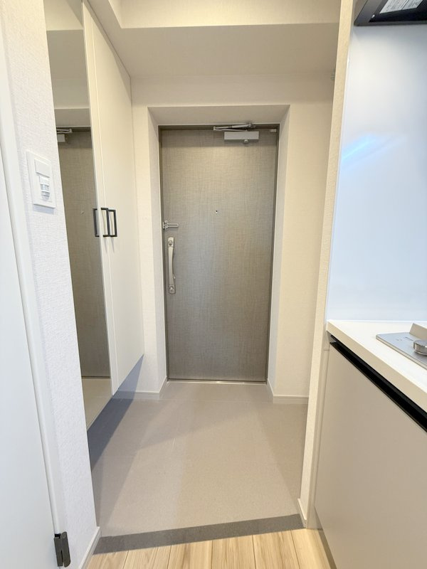 THE MUSIC COURT  仲介手数料無料の玄関