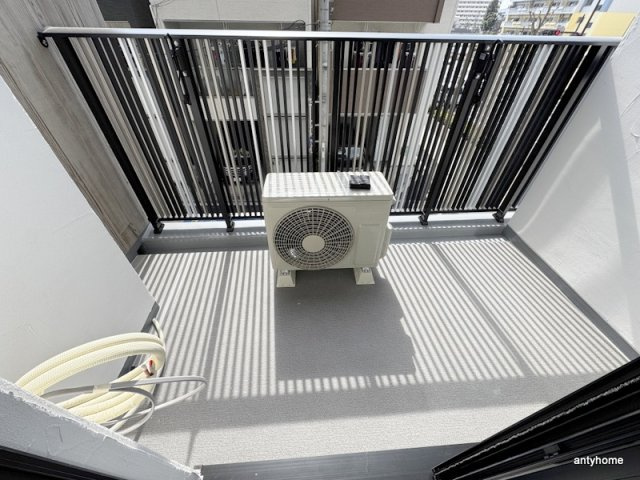 THE MUSIC COURT  仲介手数料無料のバルコニー