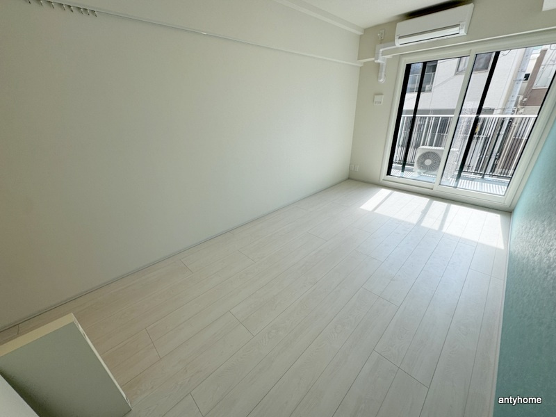 THE MUSIC COURT  仲介手数料無料の寝室