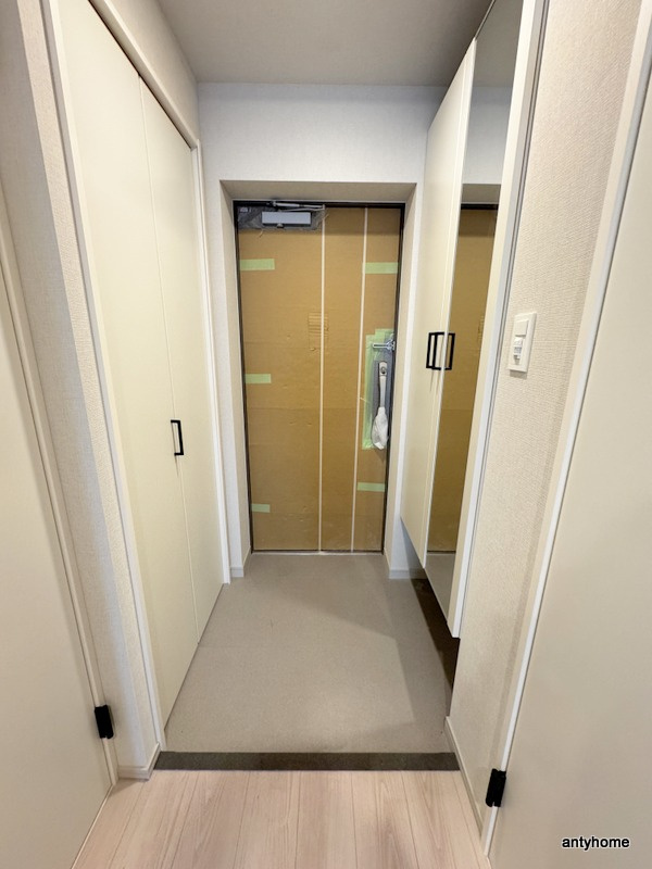 THE MUSIC COURT  仲介手数料無料の玄関