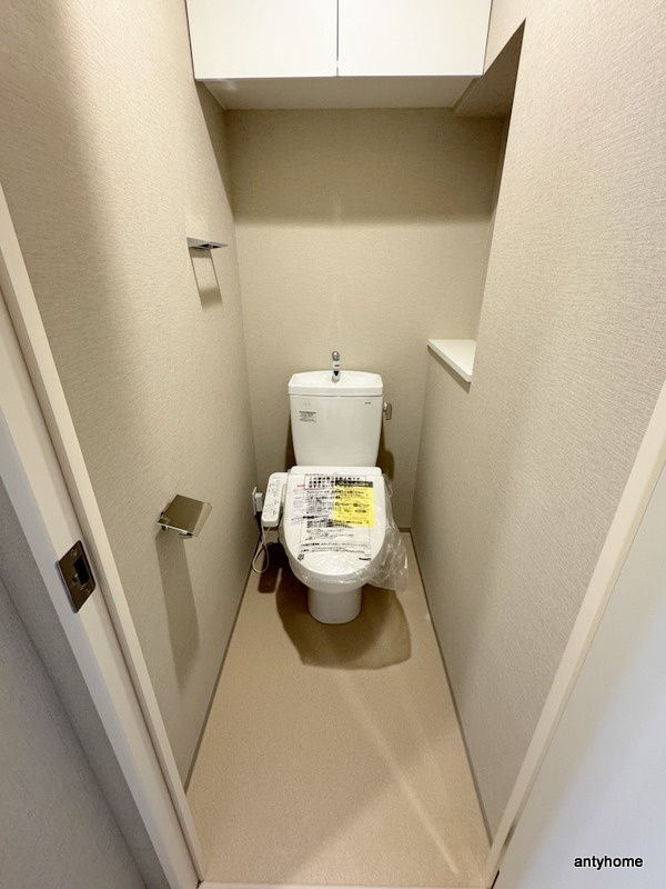 THE MUSIC COURT  仲介手数料無料のトイレ