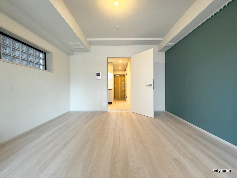 THE MUSIC COURT  仲介手数料無料の居間・リビング