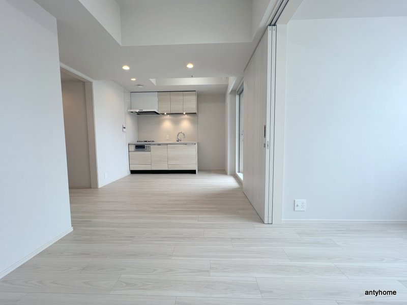 グランドメゾン谷町4丁目　仲介手数料無料の居間・リビング