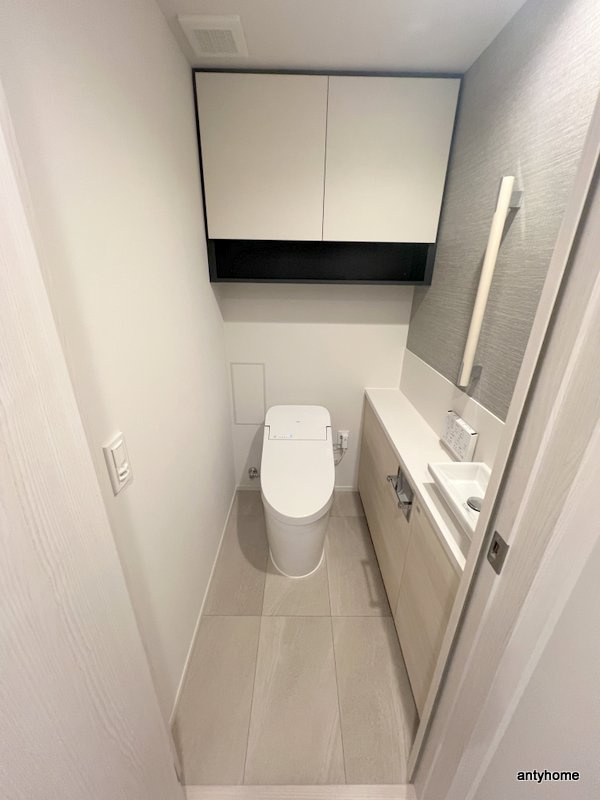 グランドメゾン谷町4丁目　仲介手数料無料のトイレ