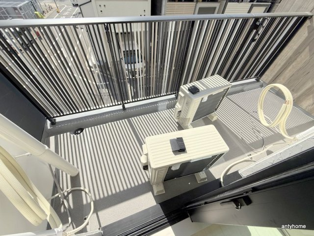 THE MUSIC COURT  仲介手数料無料のバルコニー