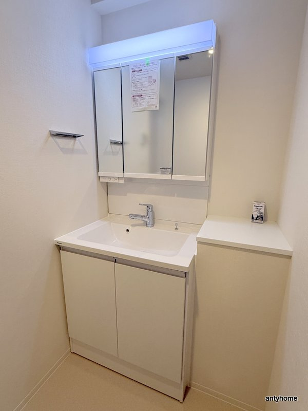 THE MUSIC COURT  仲介手数料無料の洗面所