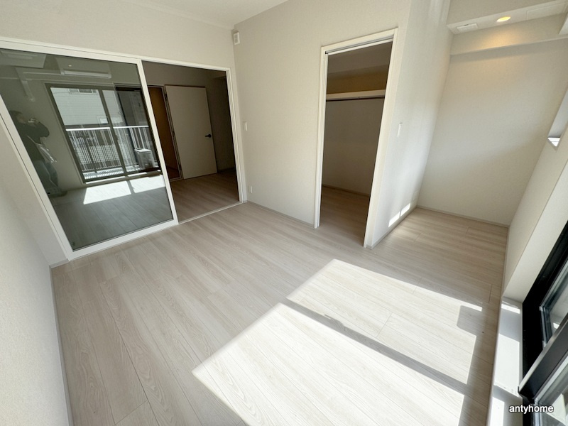 THE MUSIC COURT  仲介手数料無料の寝室