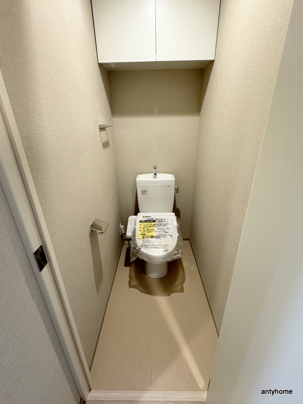 THE MUSIC COURT  仲介手数料無料のトイレ