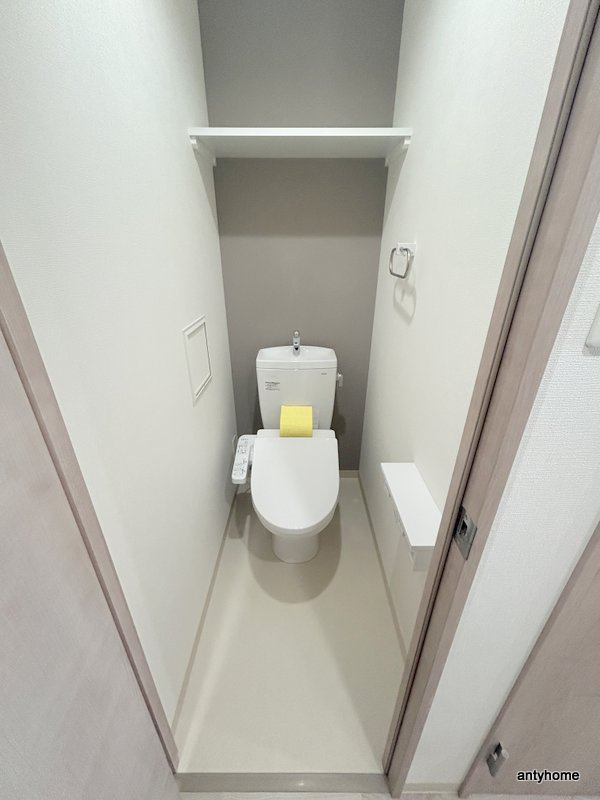 セオリー大阪EAST DOOR　仲介手数料無料のトイレ