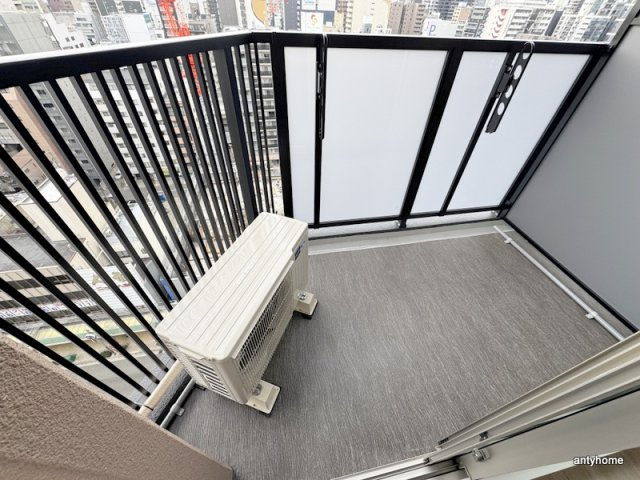 アプリーレ松屋町　仲介手数料無料のバルコニー