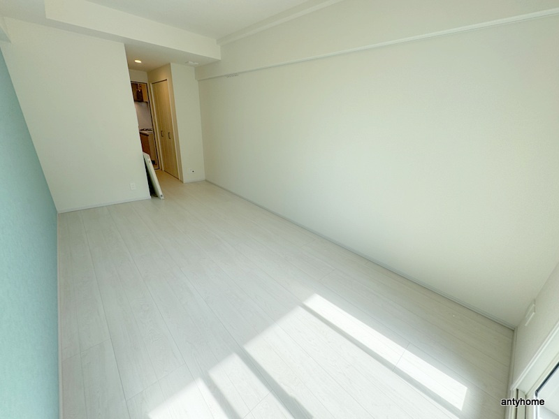 THE MUSIC COURT  仲介手数料無料の洋室